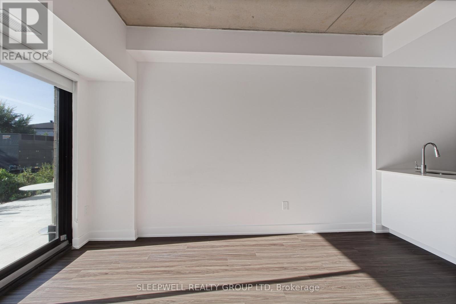 111 - 820 Archibald Street, Ottawa, Ontario  K1Z 0E1 - Photo 8 - X12571178