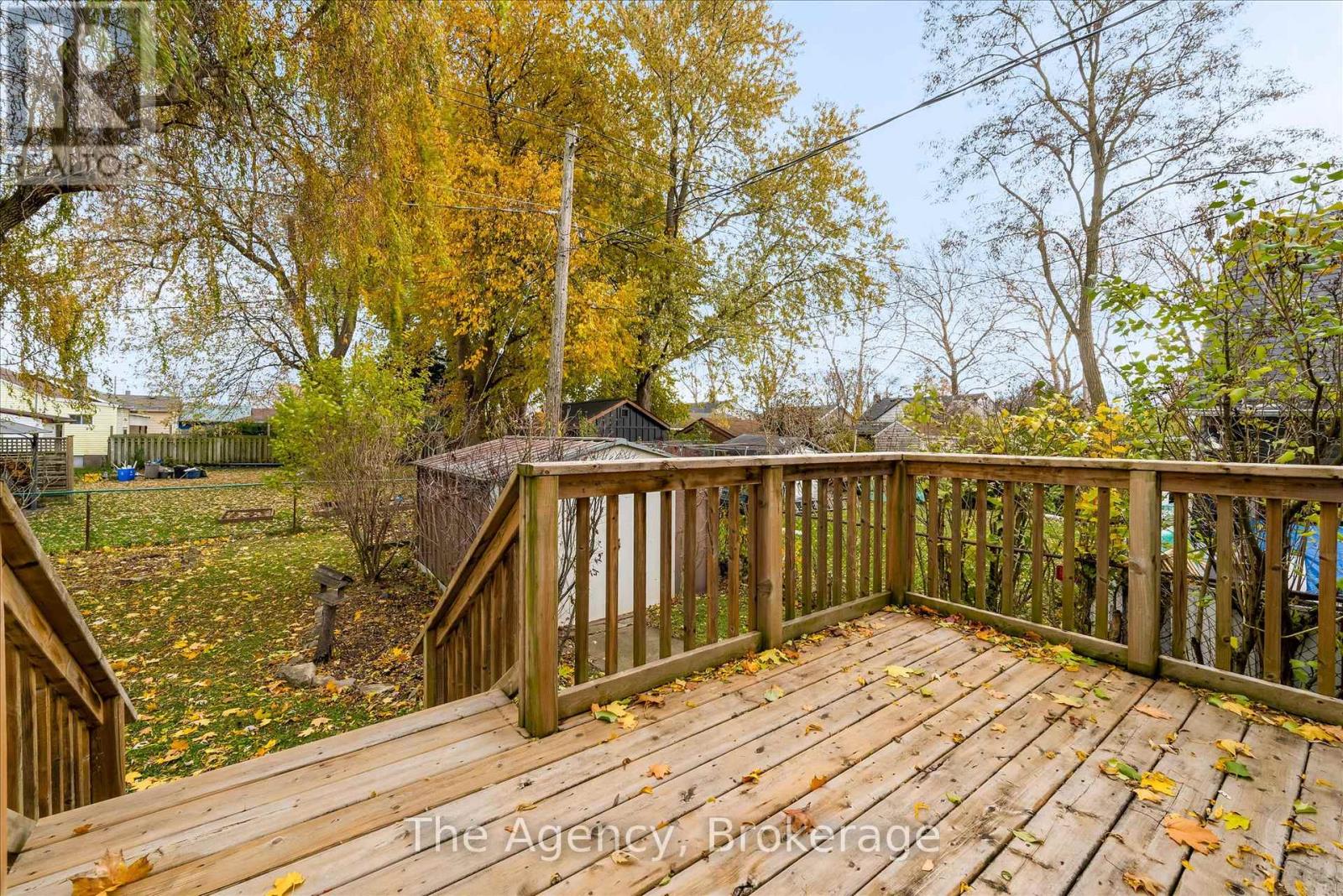 8 Dover Road, Welland, Ontario  L3B 2T8 - Photo 27 - X12570994