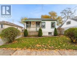8 DOVER ROAD, Welland, Ontario