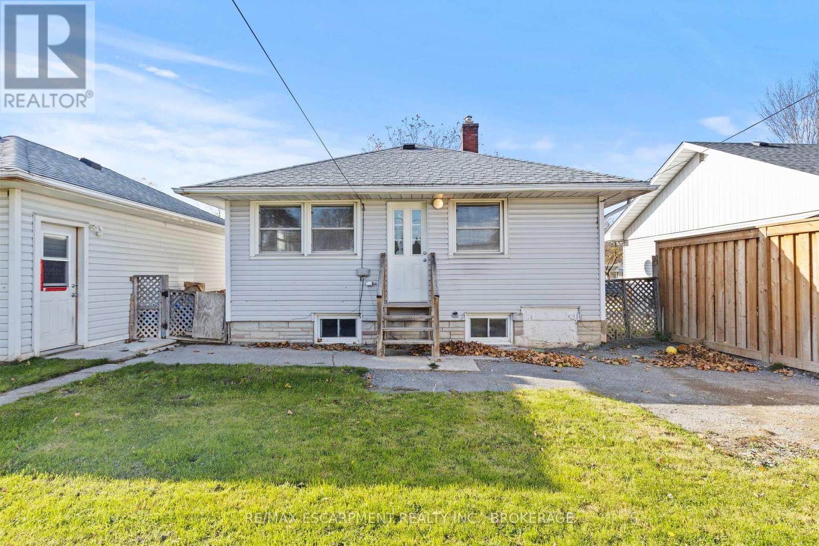 14 Westmount Avenue, Thorold, Ontario  L2V 2W1 - Photo 39 - X12571002