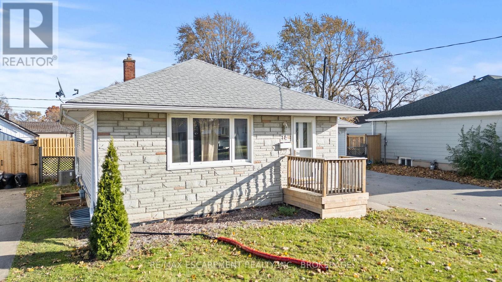 14 Westmount Avenue, Thorold, Ontario  L2V 2W1 - Photo 5 - X12571002