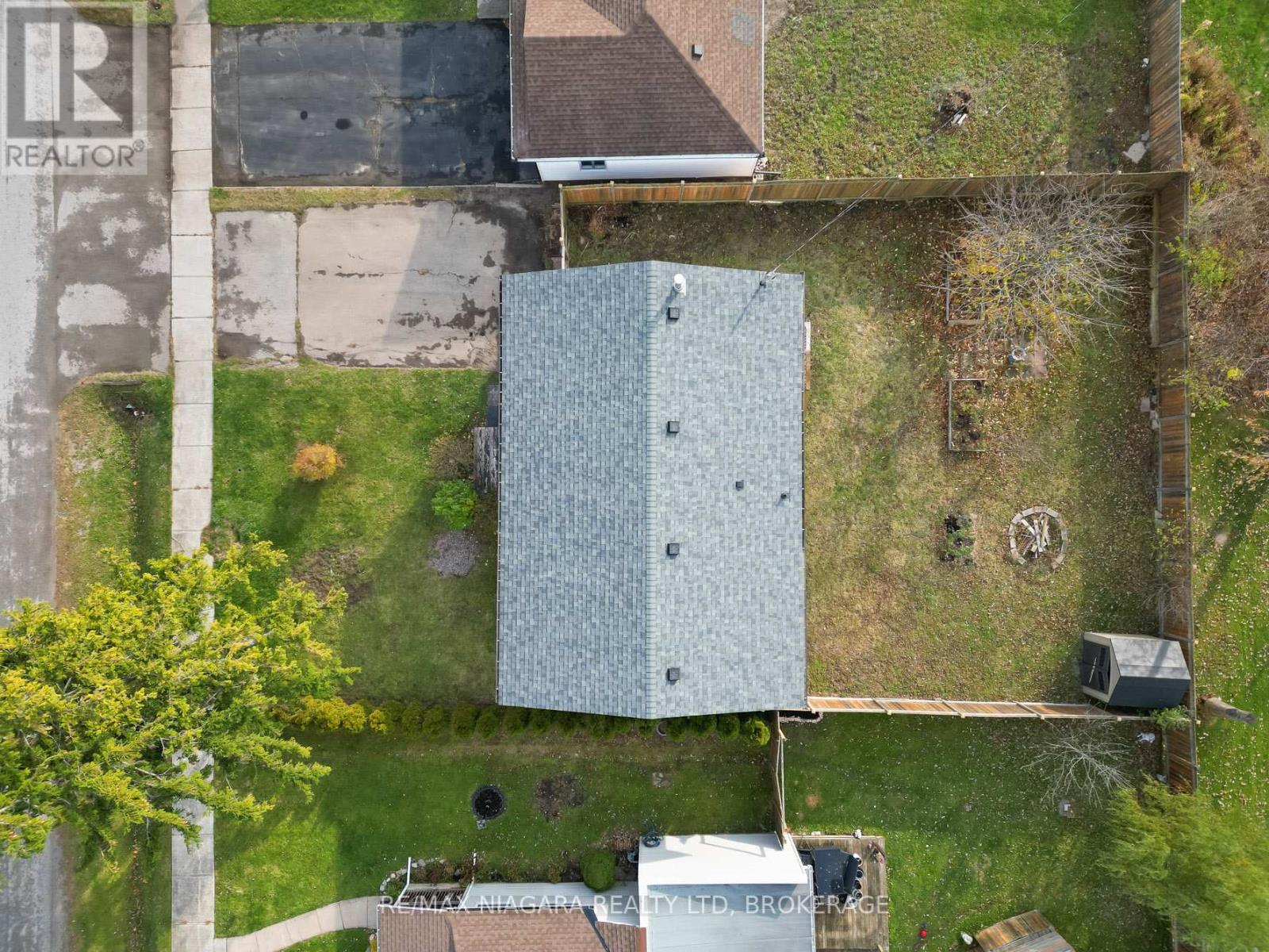 403 Parkdale Avenue, Fort Erie, Ontario  L2A 5A7 - Photo 27 - X12571182