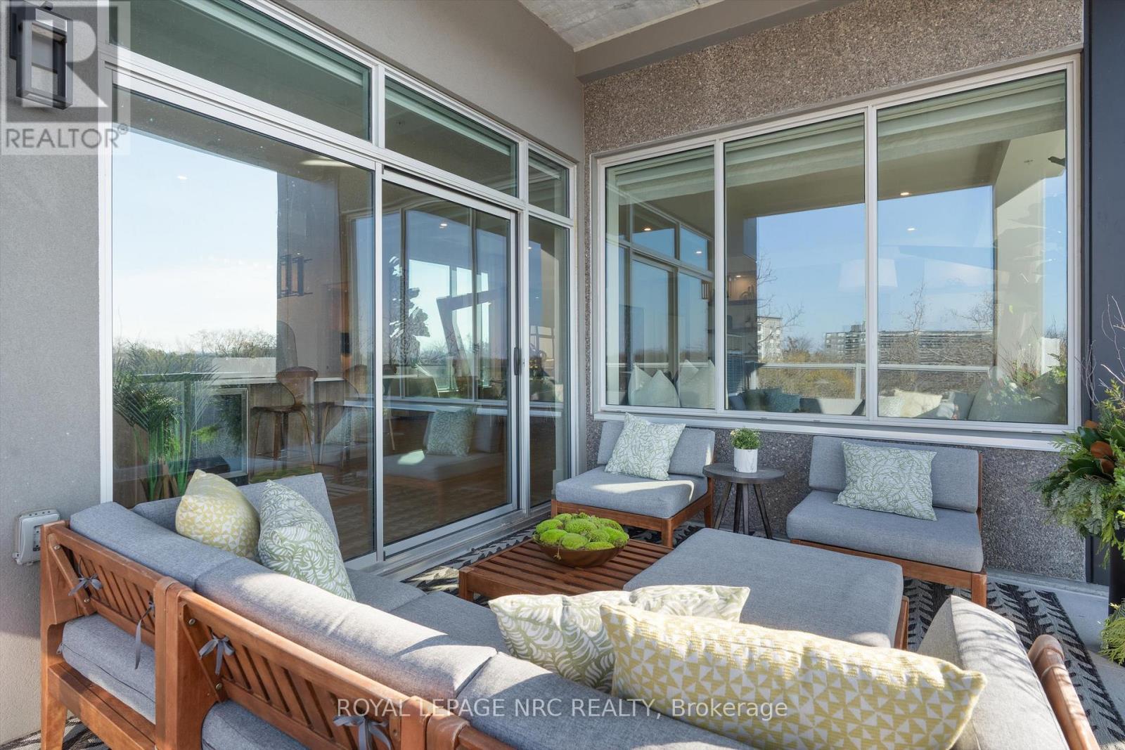 601 - 77 Yates Street, St. Catharines, Ontario  L2R 0C4 - Photo 16 - X12571184