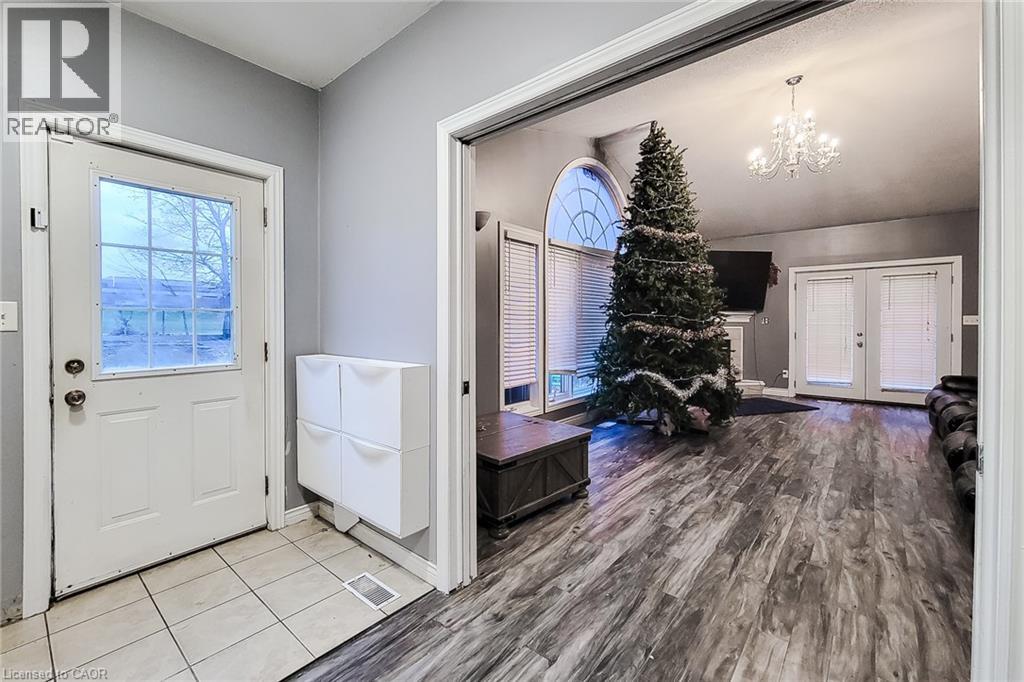 6 Bayly Drive, Paris, Ontario N3L 2P9 - Photo 27 - 40788703