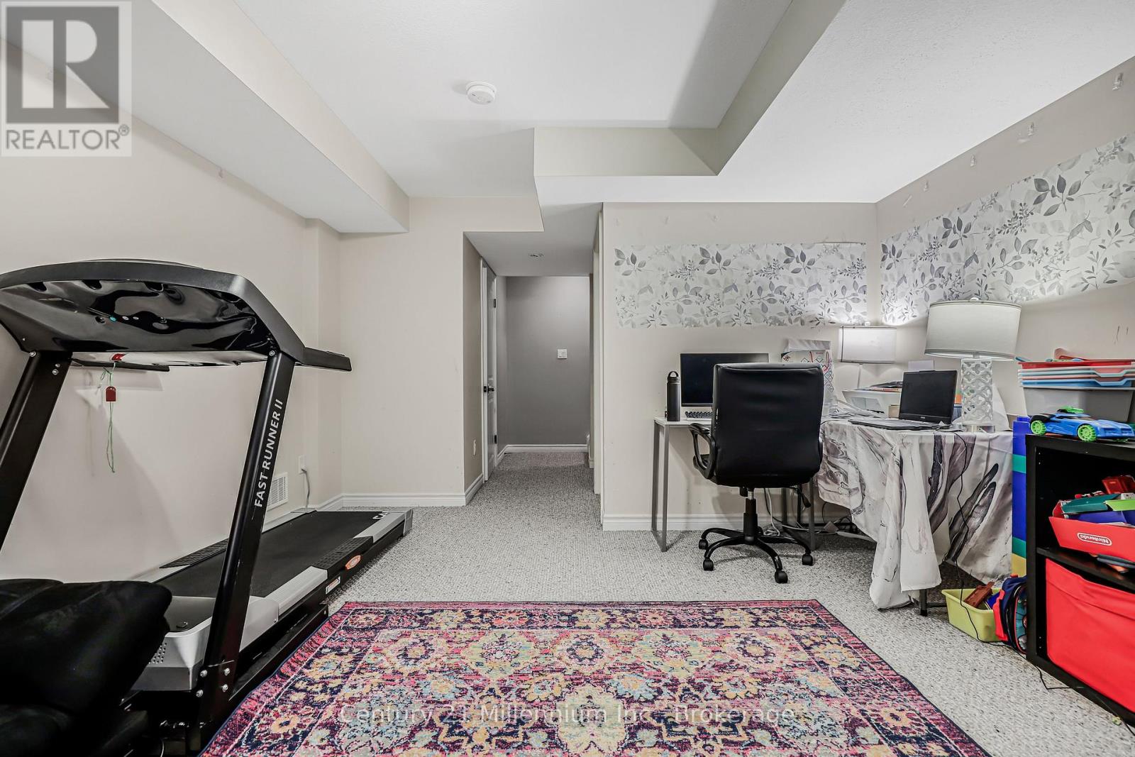 935 Goderich Street, Saugeen Shores, Ontario N0H 2C3 - Photo 17 - X12571044