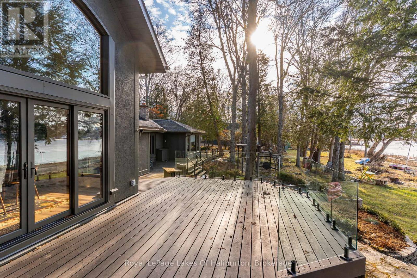 1073 Grass Lake Road, Dysart Et Al, Ontario  K0M 1S0 - Photo 6 - X12571054