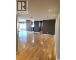 570 424 Spadina CRESCENT E Central Business District