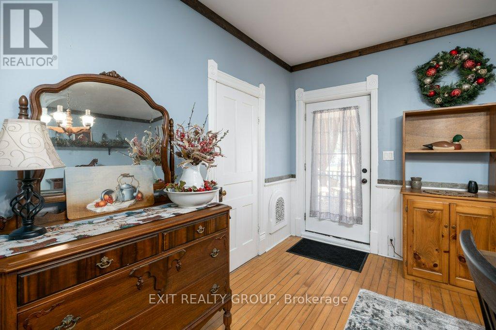 138 Colborne Street, Tweed, Ontario  K0K 3J0 - Photo 14 - X12564094