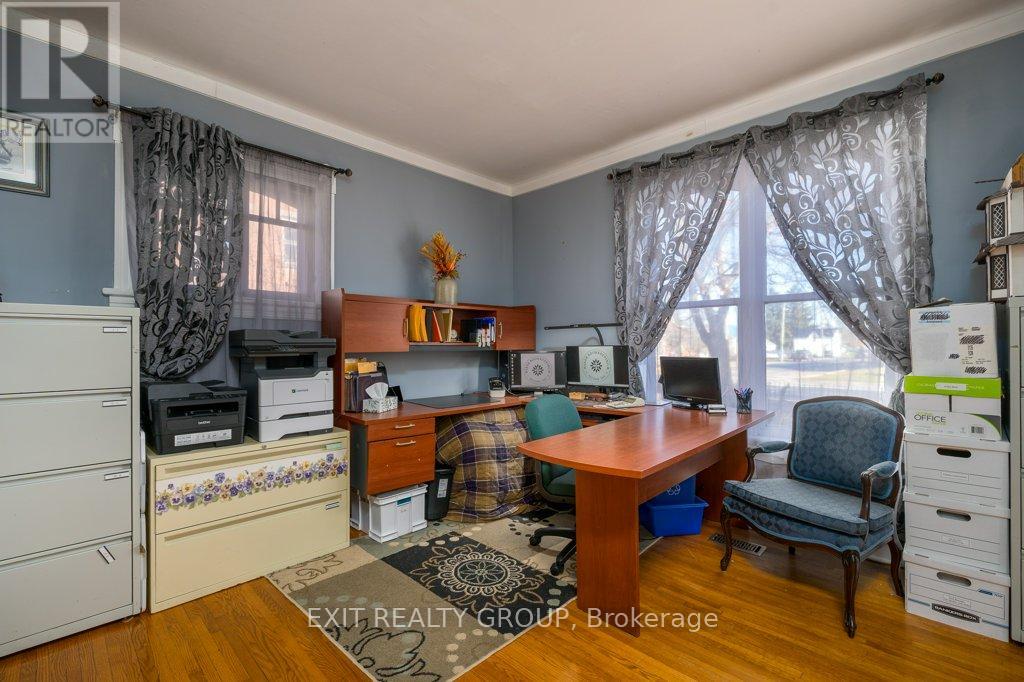 138 Colborne Street, Tweed, Ontario  K0K 3J0 - Photo 8 - X12564094