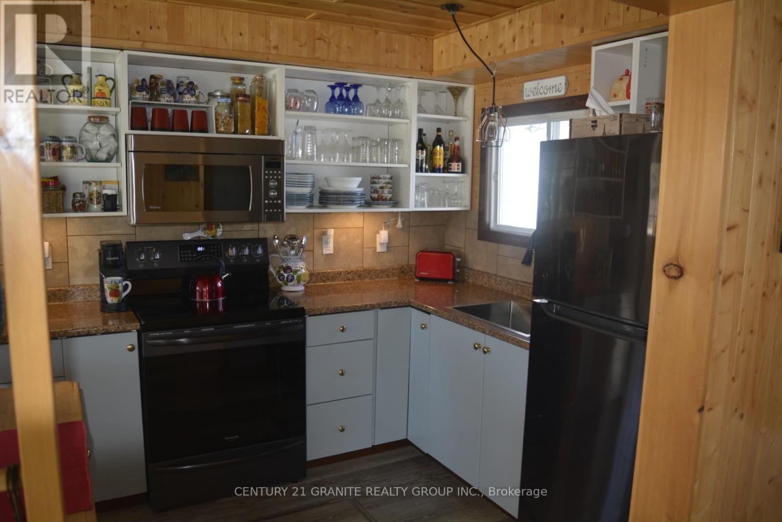 114 Paudash Lake Road, Faraday, Ontario K0L 1C0 - Photo 27 - X12556194