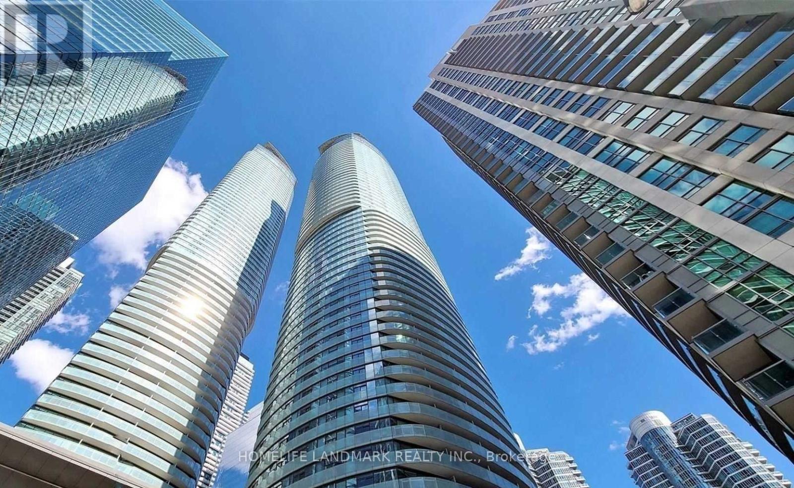 5204 - 12 YORK STREET, Toronto, Ontario