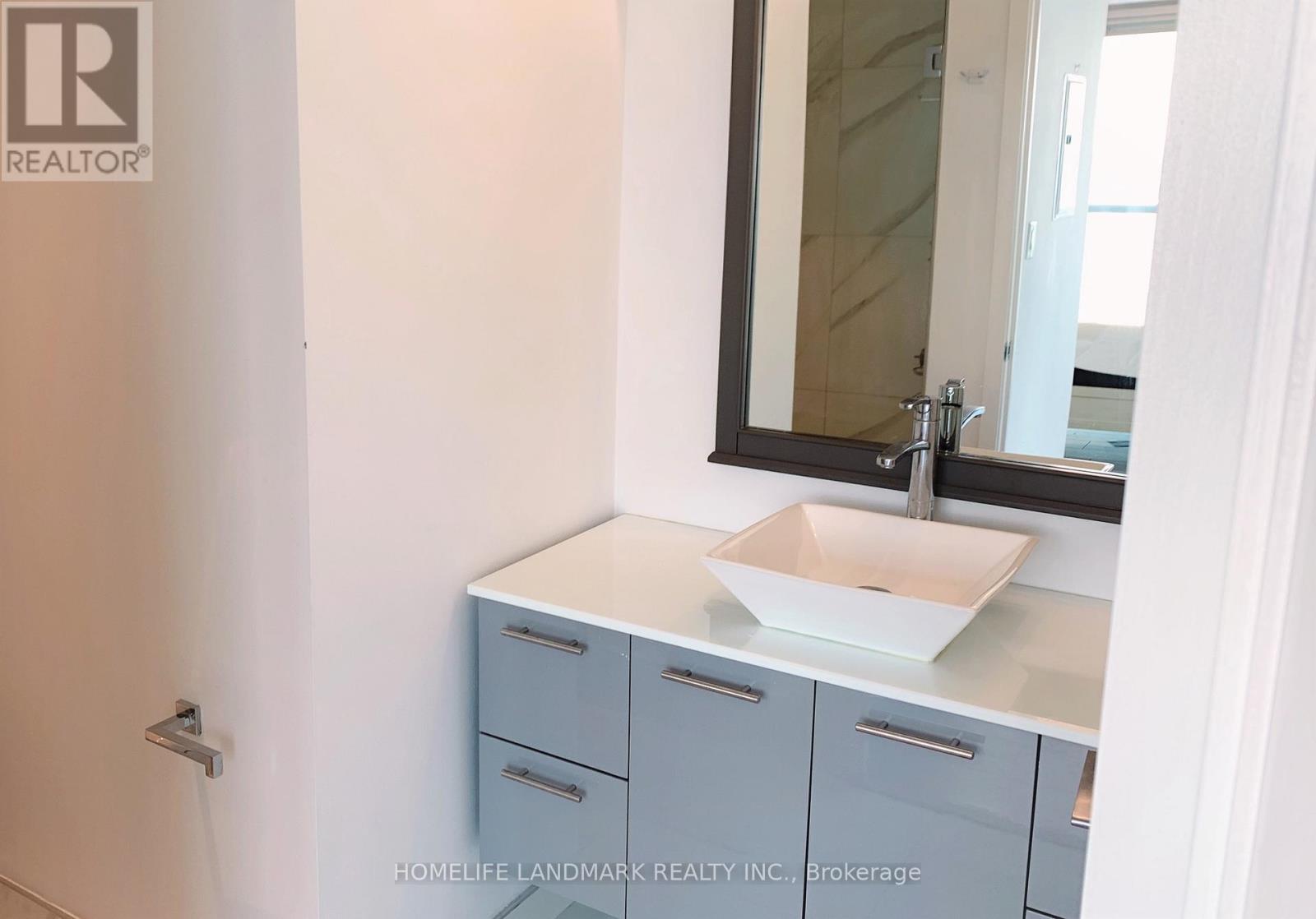 5204 - 12 York Street, Toronto, Ontario  M5J 0A9 - Photo 15 - C12570998