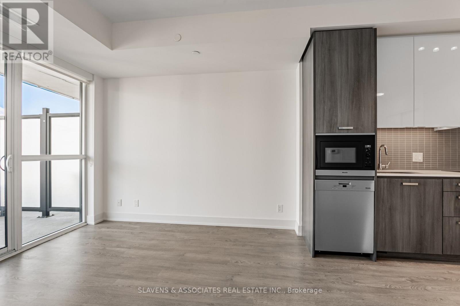 1210 - 11 Lillian Street, Toronto, Ontario  M4S 2H7 - Photo 12 - C12571040