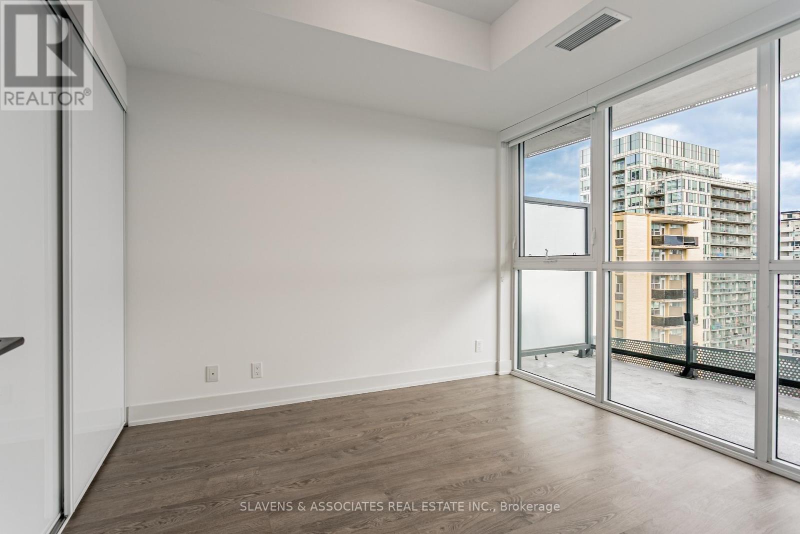 1210 - 11 Lillian Street, Toronto, Ontario  M4S 2H7 - Photo 16 - C12571040