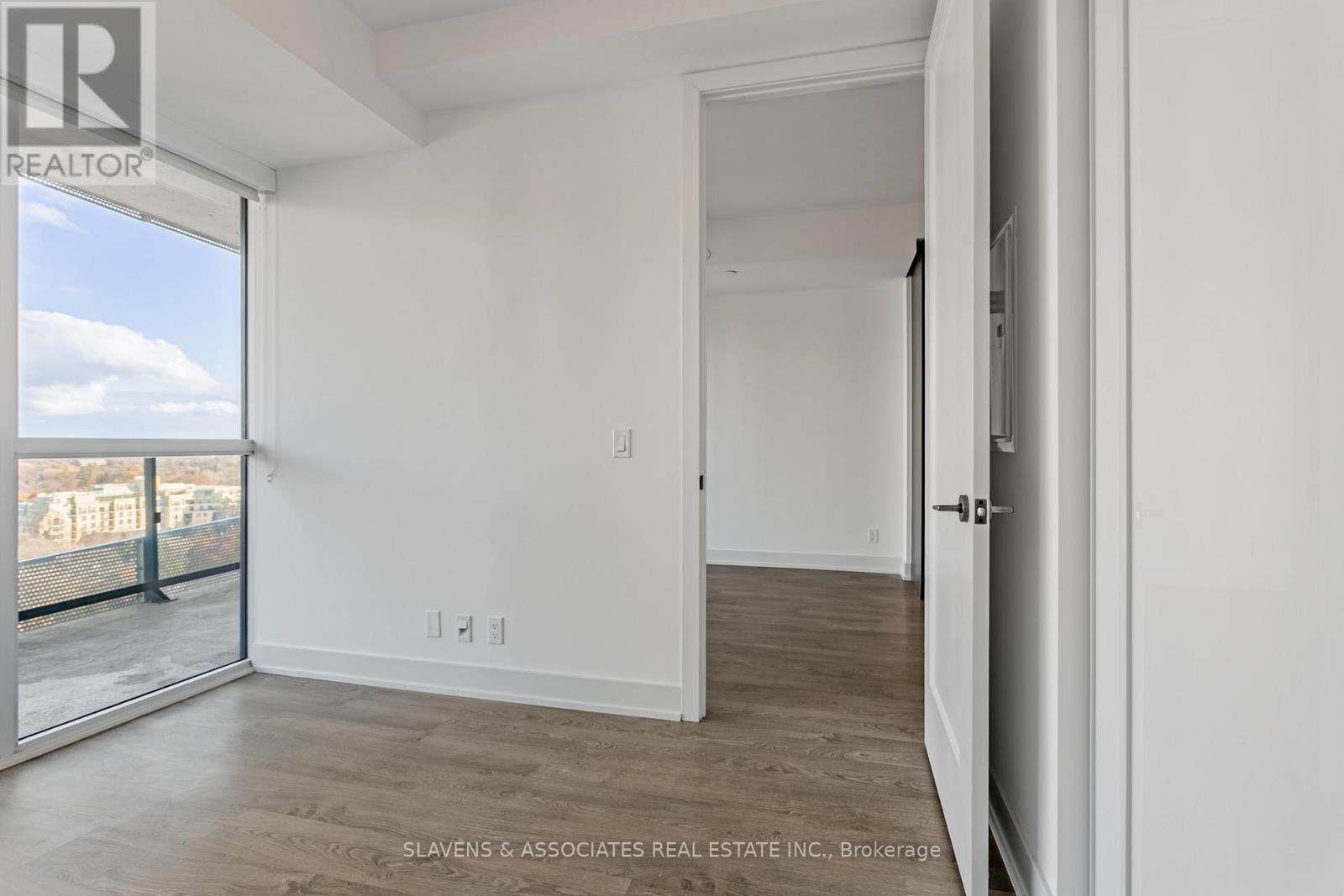 1210 - 11 Lillian Street, Toronto, Ontario  M4S 2H7 - Photo 19 - C12571040