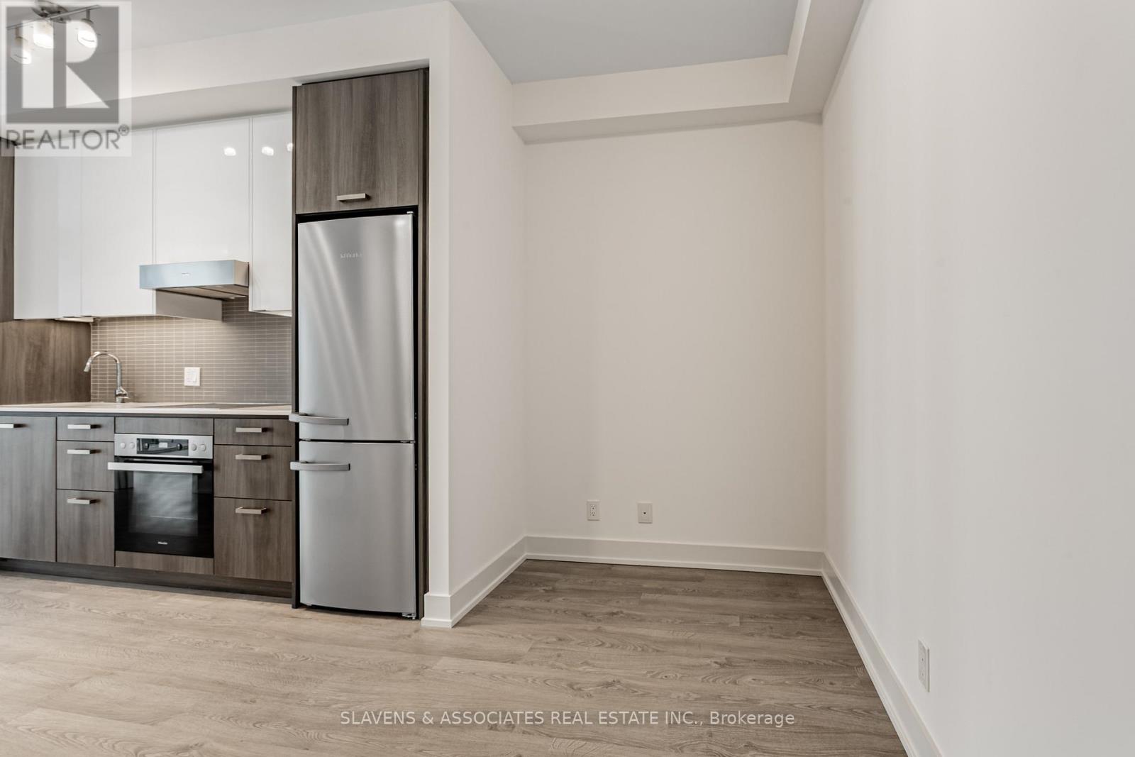 1210 - 11 Lillian Street, Toronto, Ontario  M4S 2H7 - Photo 5 - C12571040