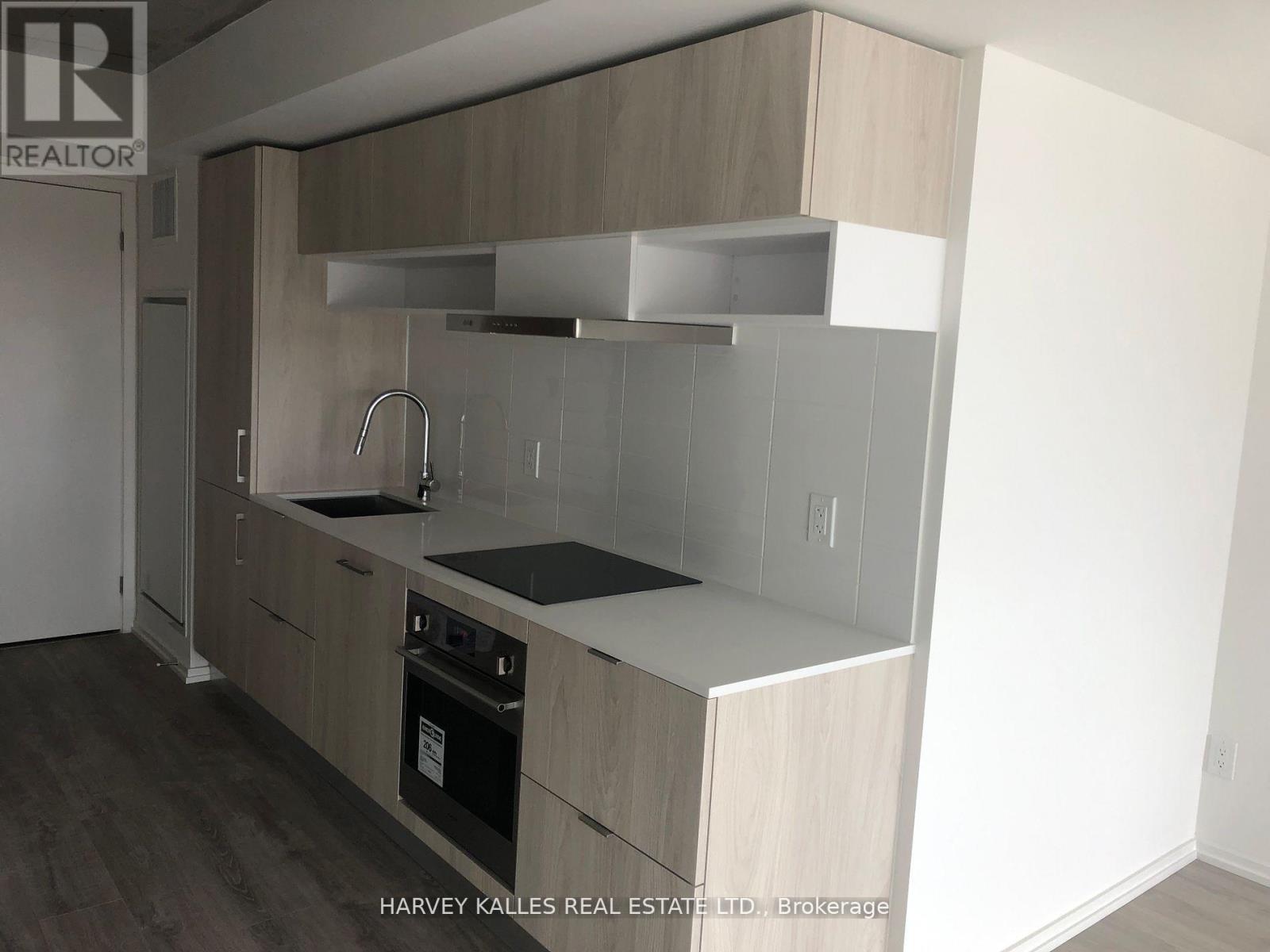 827 - 8 Hillsdale Avenue E, Toronto, Ontario  M4S 0B1 - Photo 4 - C12571060