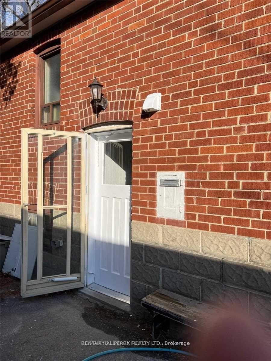 Bsmt - 48 Connaught Avenue, Toronto, Ontario  M2M 1G8 - Photo 2 - C12571088