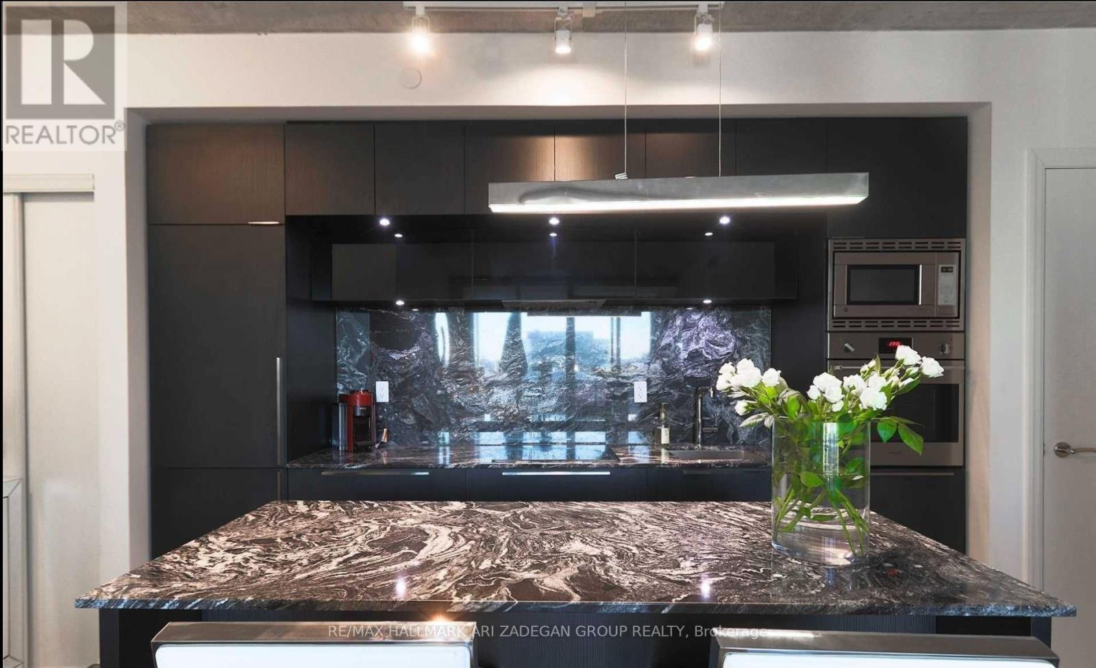 1701 - 88 Blue Jays Way, Toronto, Ontario  M5V 2G3 - Photo 10 - C12571100