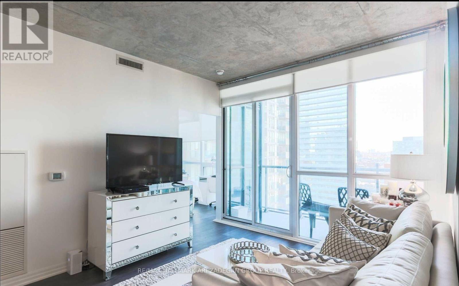 1701 - 88 Blue Jays Way, Toronto, Ontario  M5V 2G3 - Photo 5 - C12571100