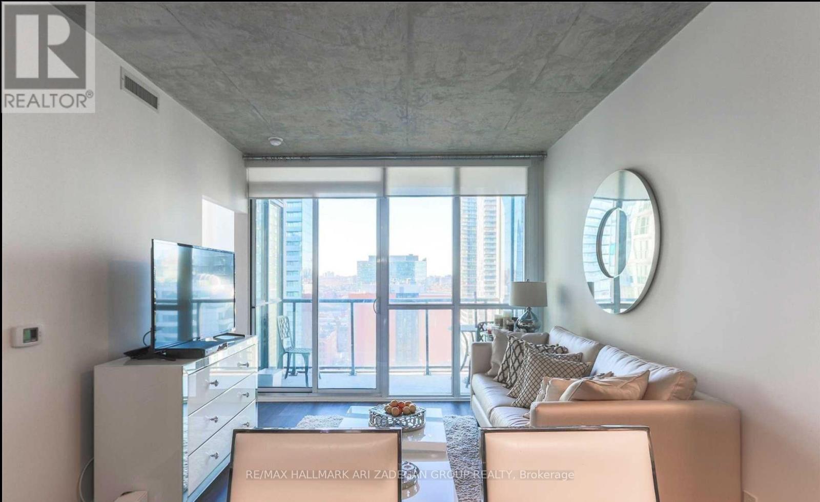 1701 - 88 Blue Jays Way, Toronto, Ontario  M5V 2G3 - Photo 6 - C12571100