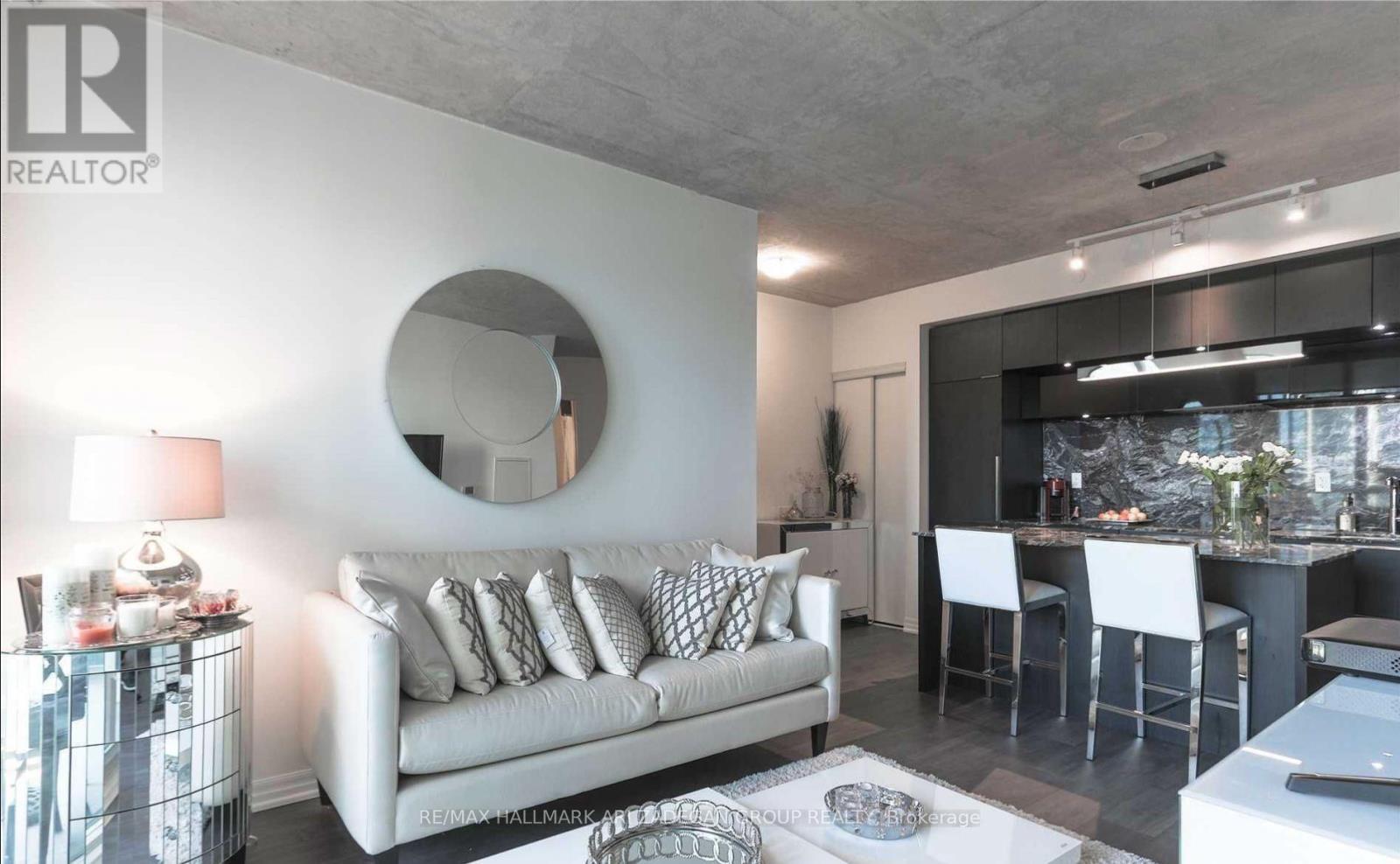 1701 - 88 Blue Jays Way, Toronto, Ontario  M5V 2G3 - Photo 8 - C12571100