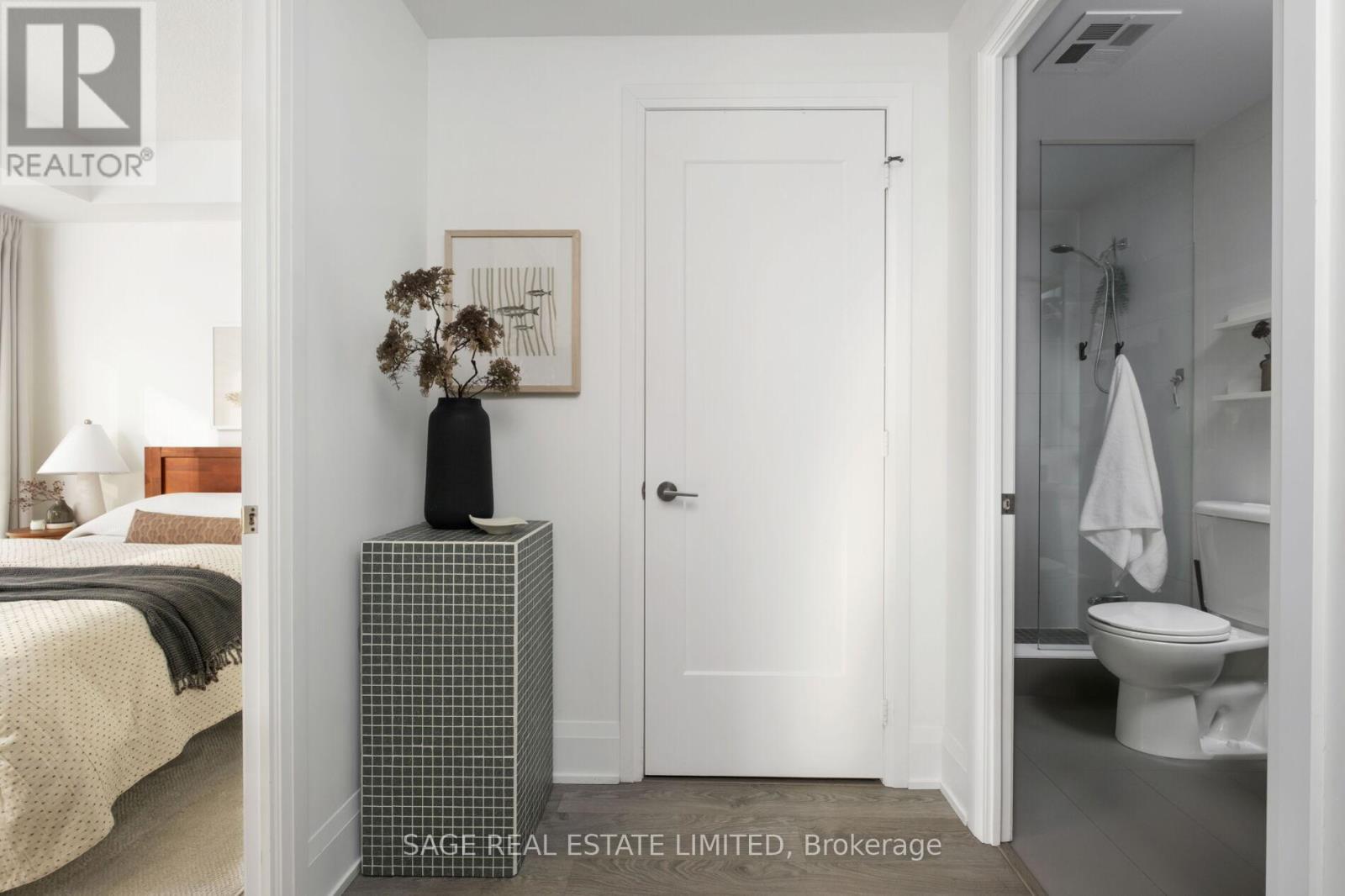 2108 - 101 Erskine Avenue, Toronto, Ontario  M4P 0C5 - Photo 9 - C12571174