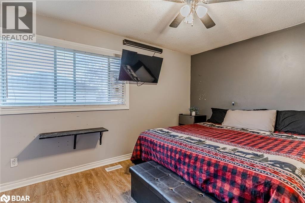 2185 Ferguson Street, Innisfil, Ontario  L9S 1X6 - Photo 6 - 40790124