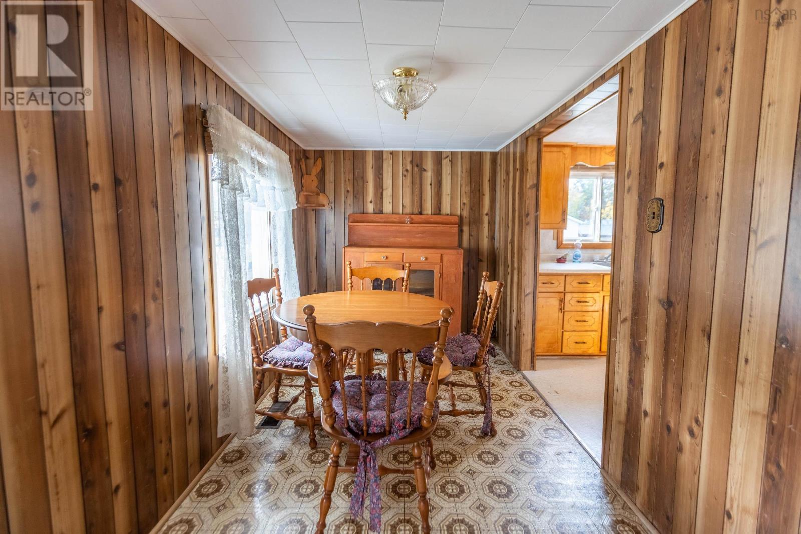 59 Mcfarlane Street, Springhill, Nova Scotia  B0M 1X0 - Photo 11 - 202526463