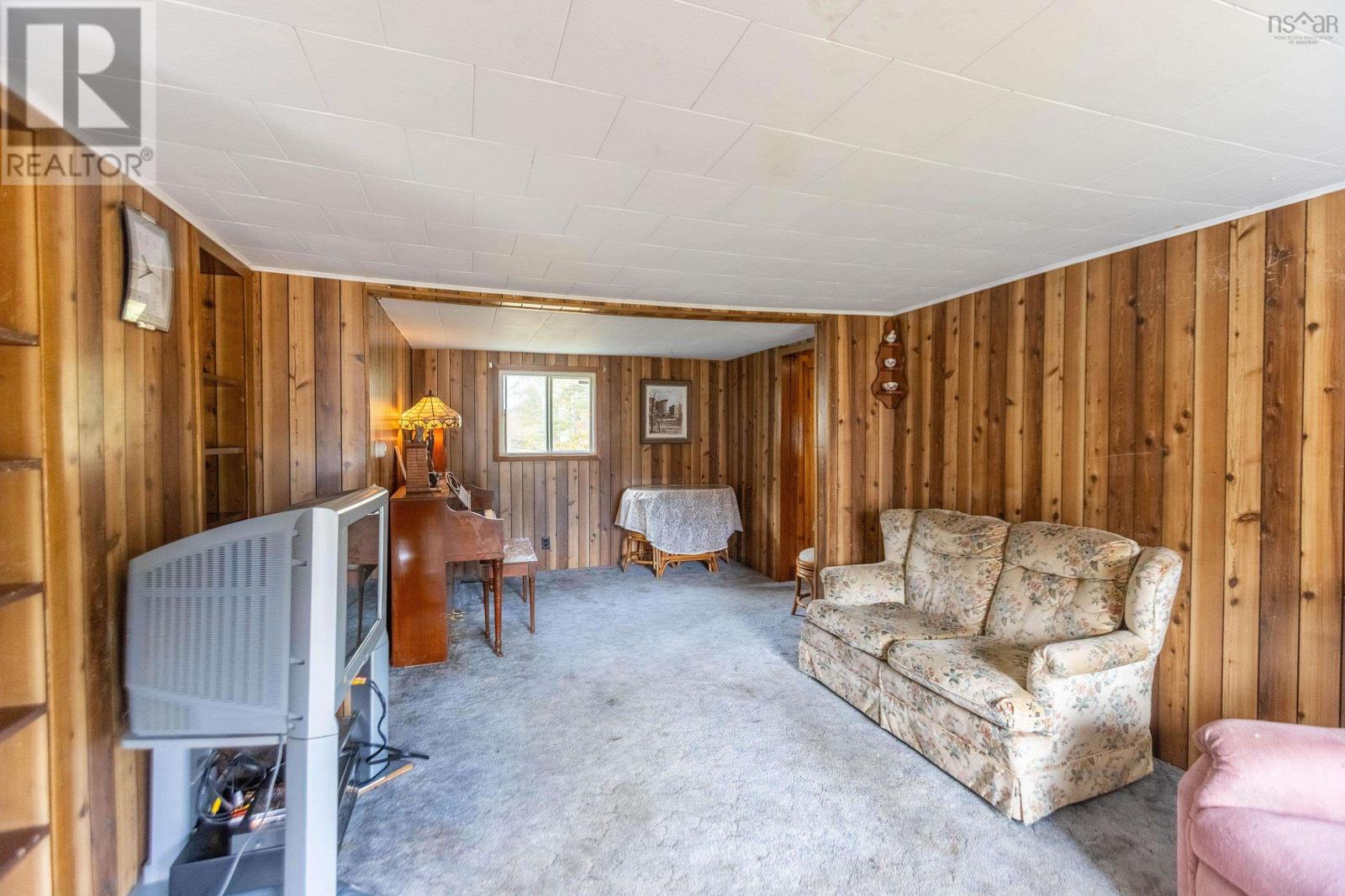 59 Mcfarlane Street, Springhill, Nova Scotia  B0M 1X0 - Photo 15 - 202526463