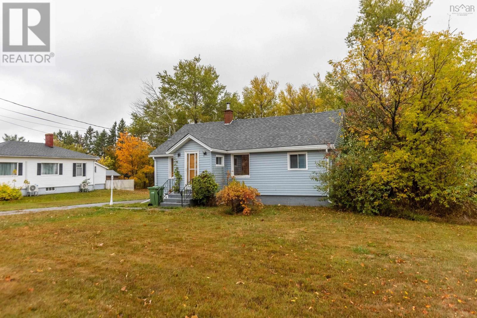 59 Mcfarlane Street, Springhill, Nova Scotia  B0M 1X0 - Photo 5 - 202526463