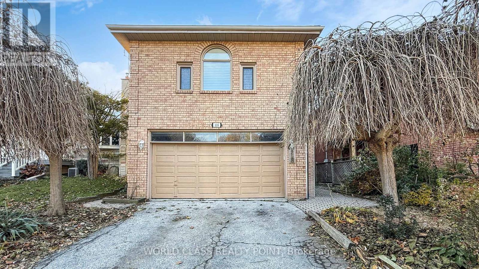 118 EASTVILLE AVENUE W, Toronto, Ontario