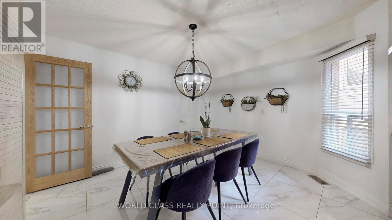 118 Eastville Avenue W, Toronto, Ontario  M1M 2P1 - Photo 13 - E12571050