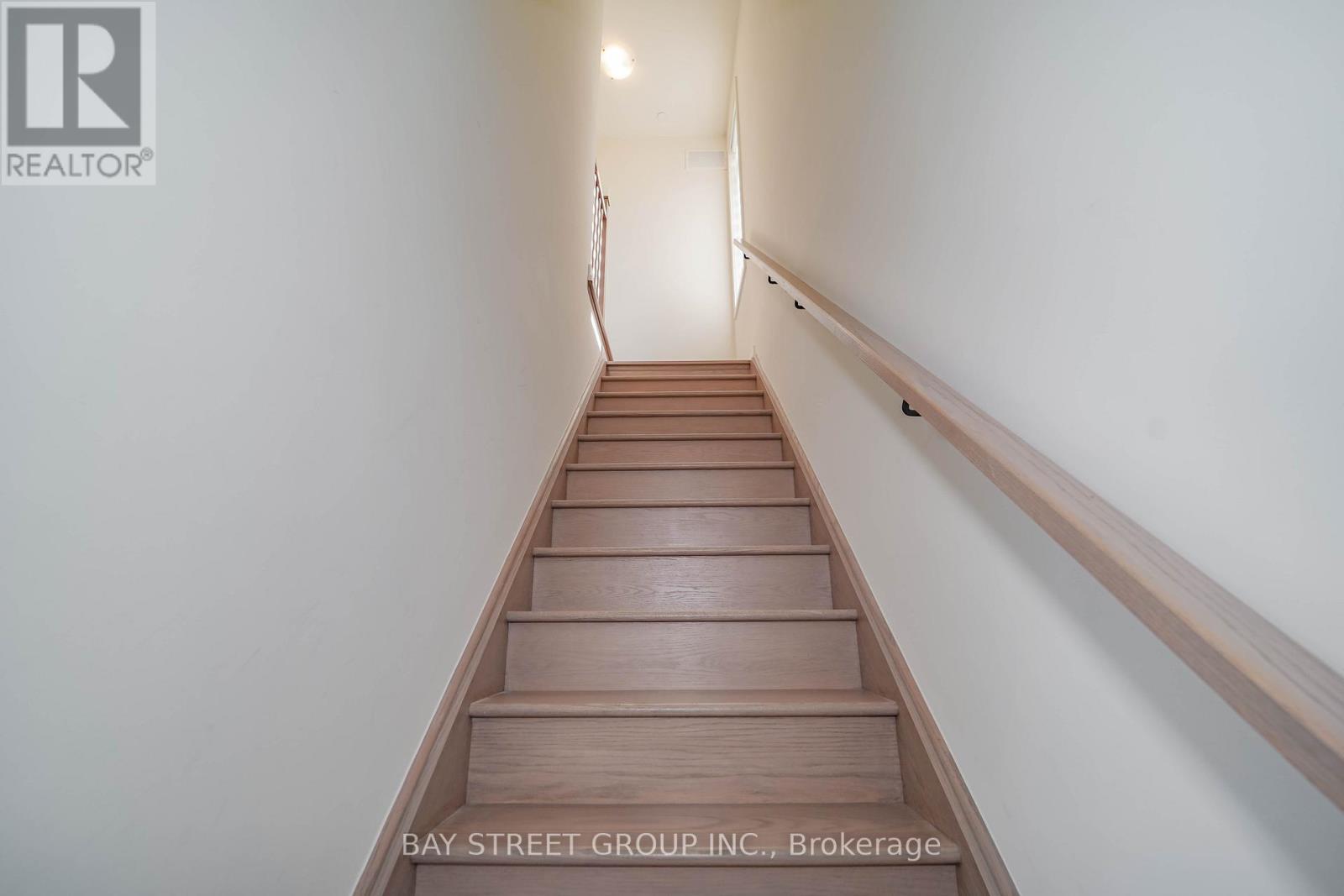 10 - 370 Red Maple Road, Richmond Hill, Ontario  L4C 5T4 - Photo 30 - N12446776