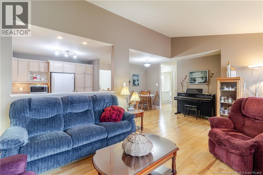 45 Harley Avenue, Nashwaaksis, New Brunswick  E3G 0J7 - Photo 13 - NB130385