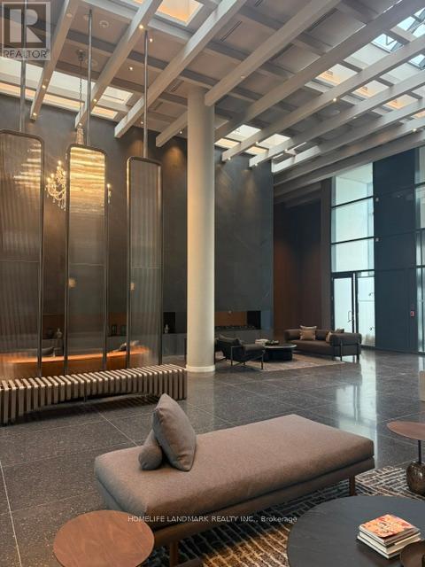 2212 - 8 Interchange Way, Vaughan, Ontario  L4K 0R2 - Photo 2 - N12571010