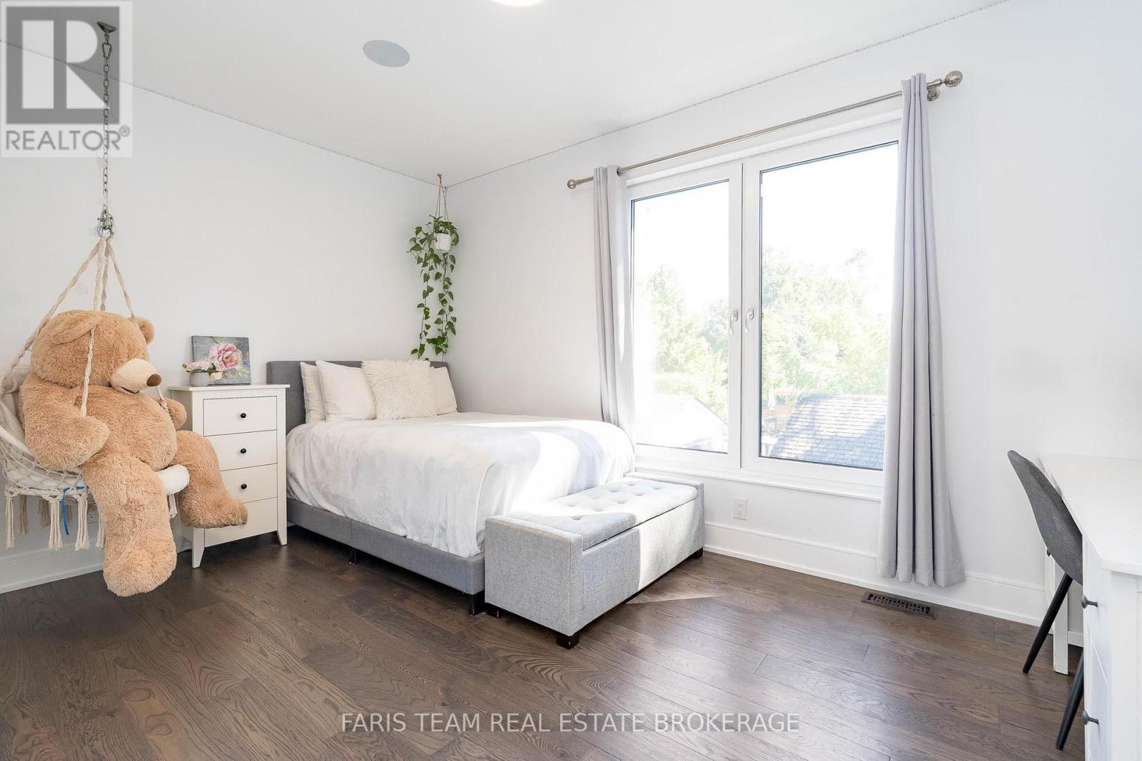 3951 Alberta Avenue, Innisfil, Ontario  L9S 2M1 - Photo 27 - N12571032