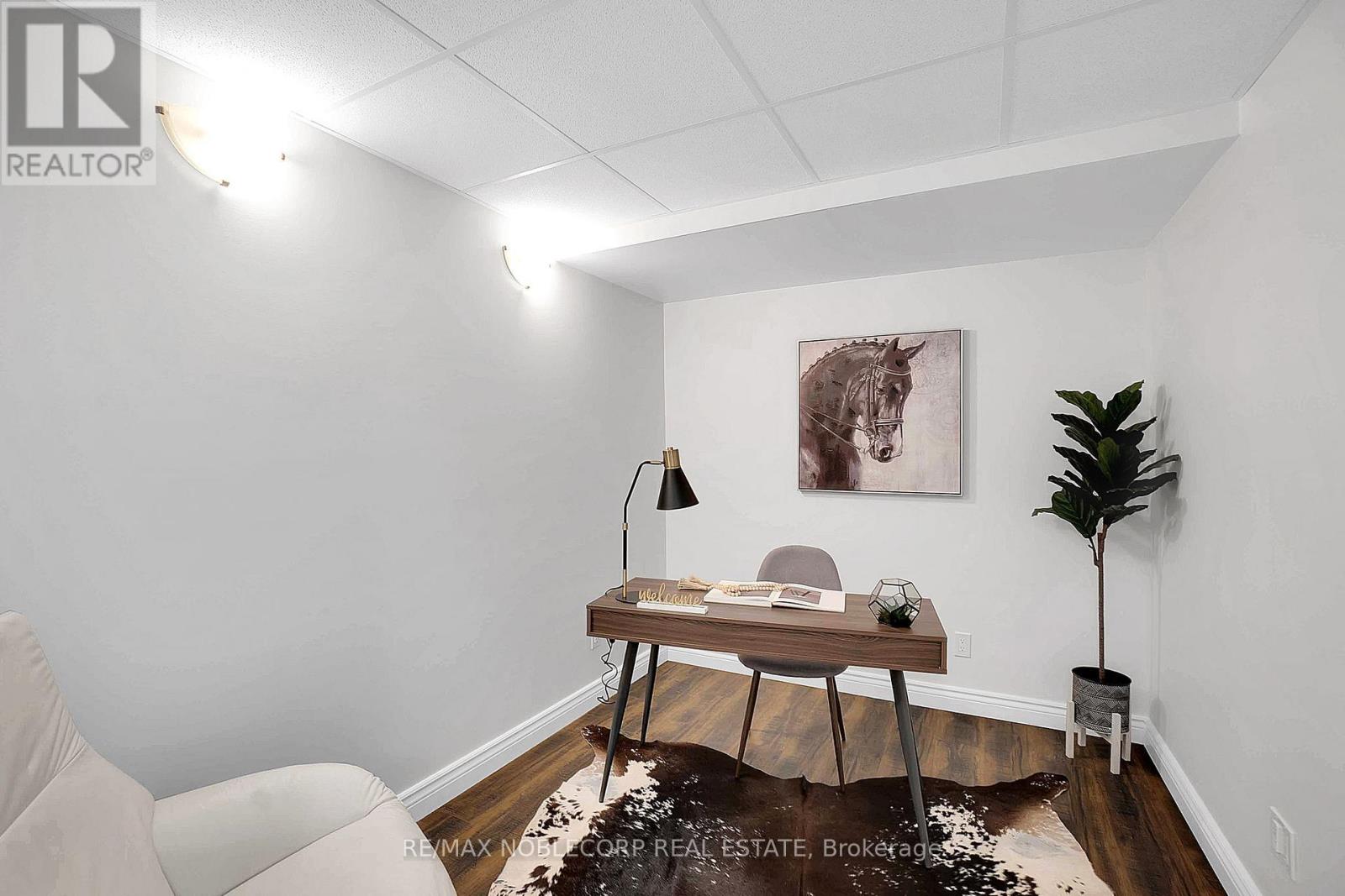 54 Wells Orchard Crescent, King, Ontario  L7B 0C6 - Photo 21 - N12571048