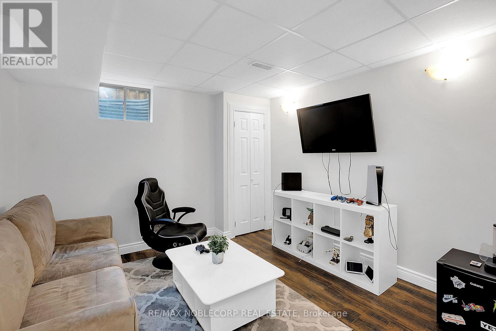 54 Wells Orchard Crescent, King, Ontario  L7B 0C6 - Photo 22 - N12571048