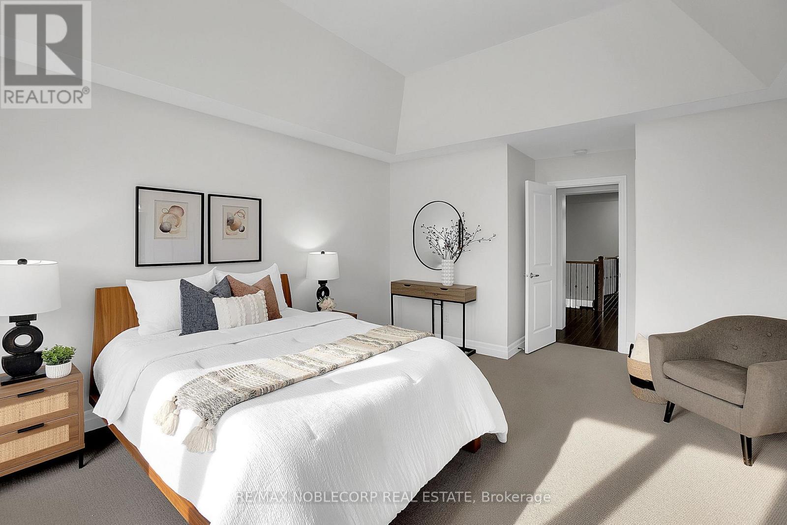 54 Wells Orchard Crescent, King, Ontario  L7B 0C6 - Photo 26 - N12571048