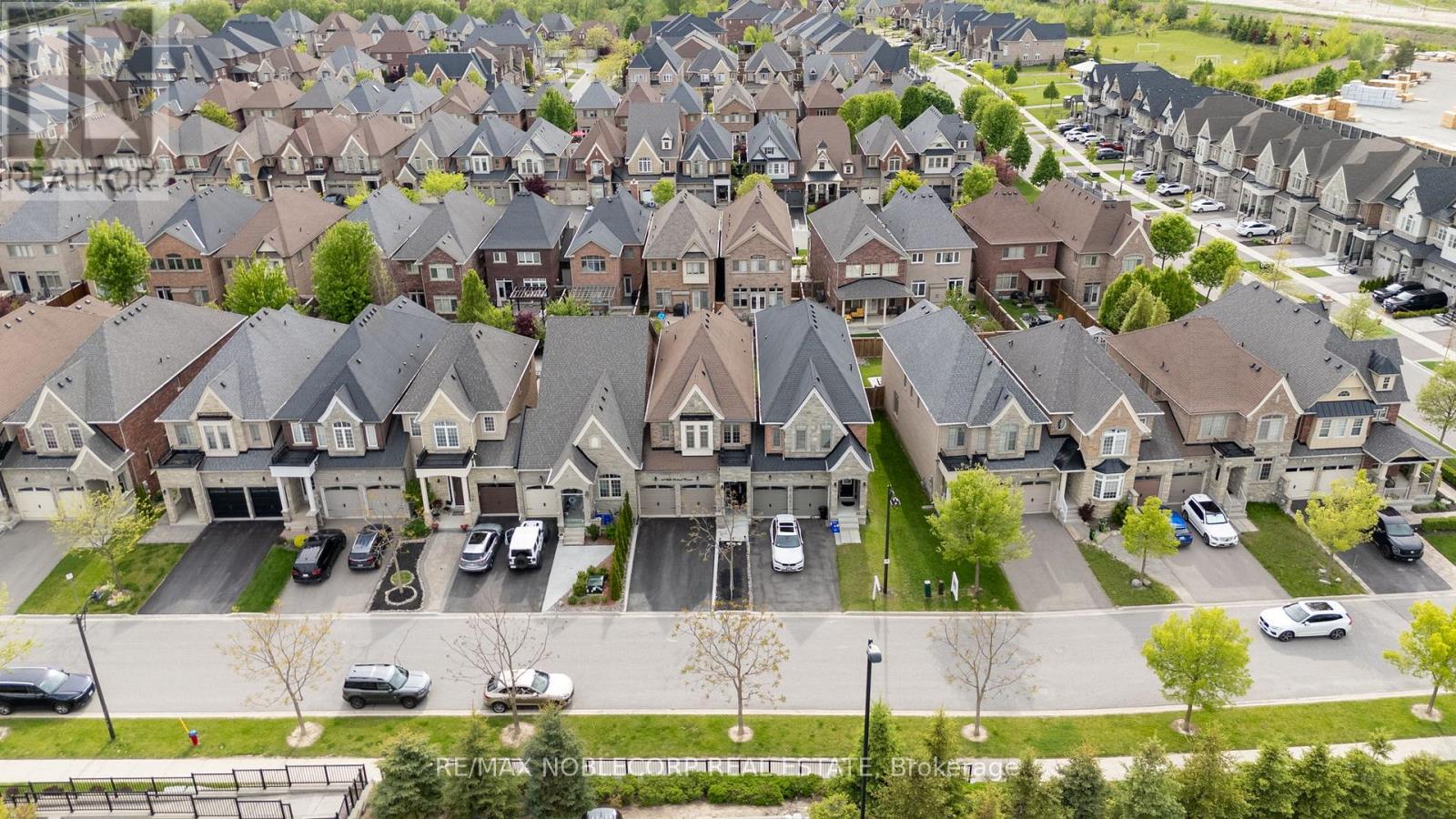 54 Wells Orchard Crescent, King, Ontario  L7B 0C6 - Photo 41 - N12571048