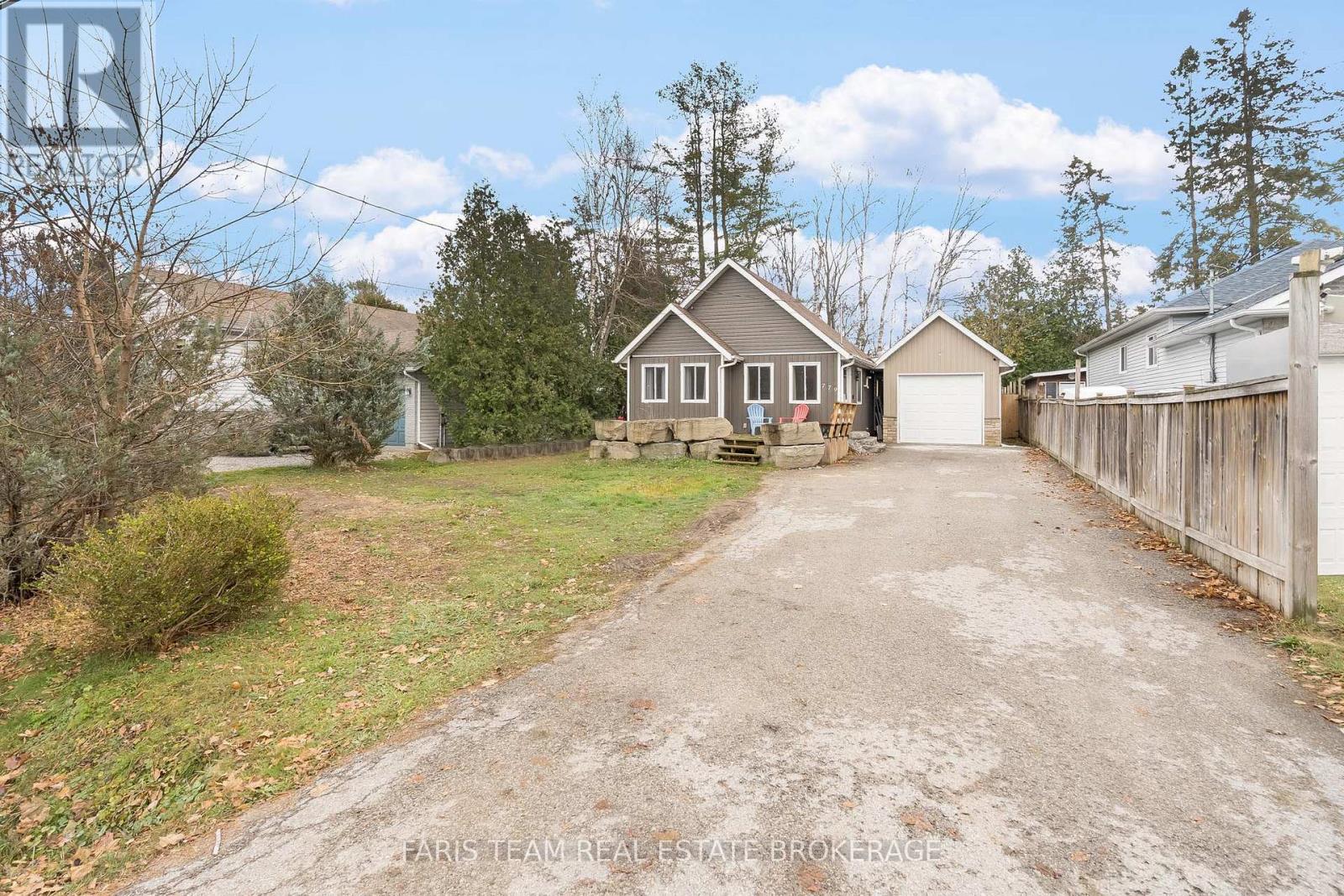 779 9th Line, Innisfil, Ontario  L9S 3Y1 - Photo 3 - N12571126
