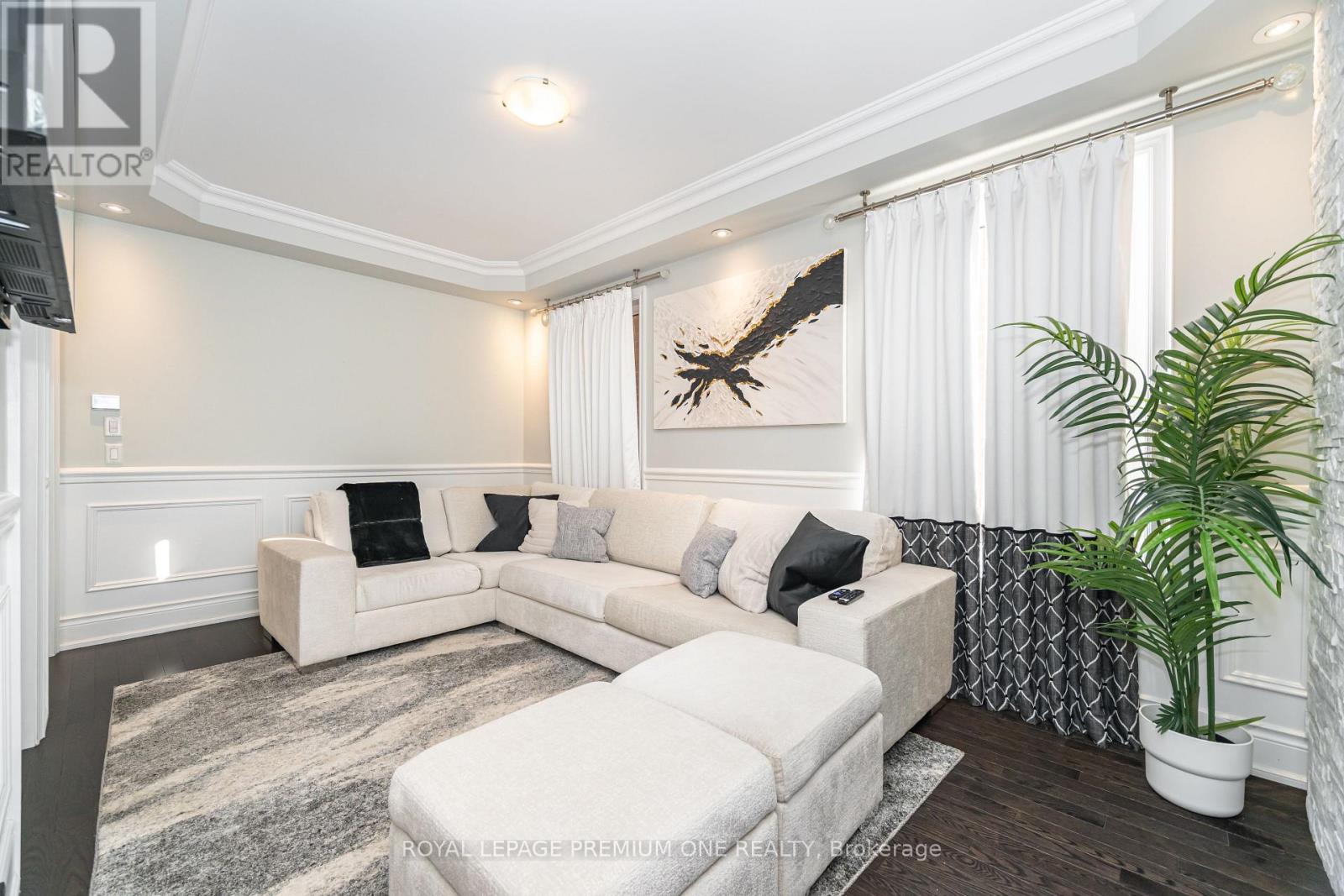 34 Blueberry Run Trail, King, Ontario  L7B 0N3 - Photo 15 - N12571140