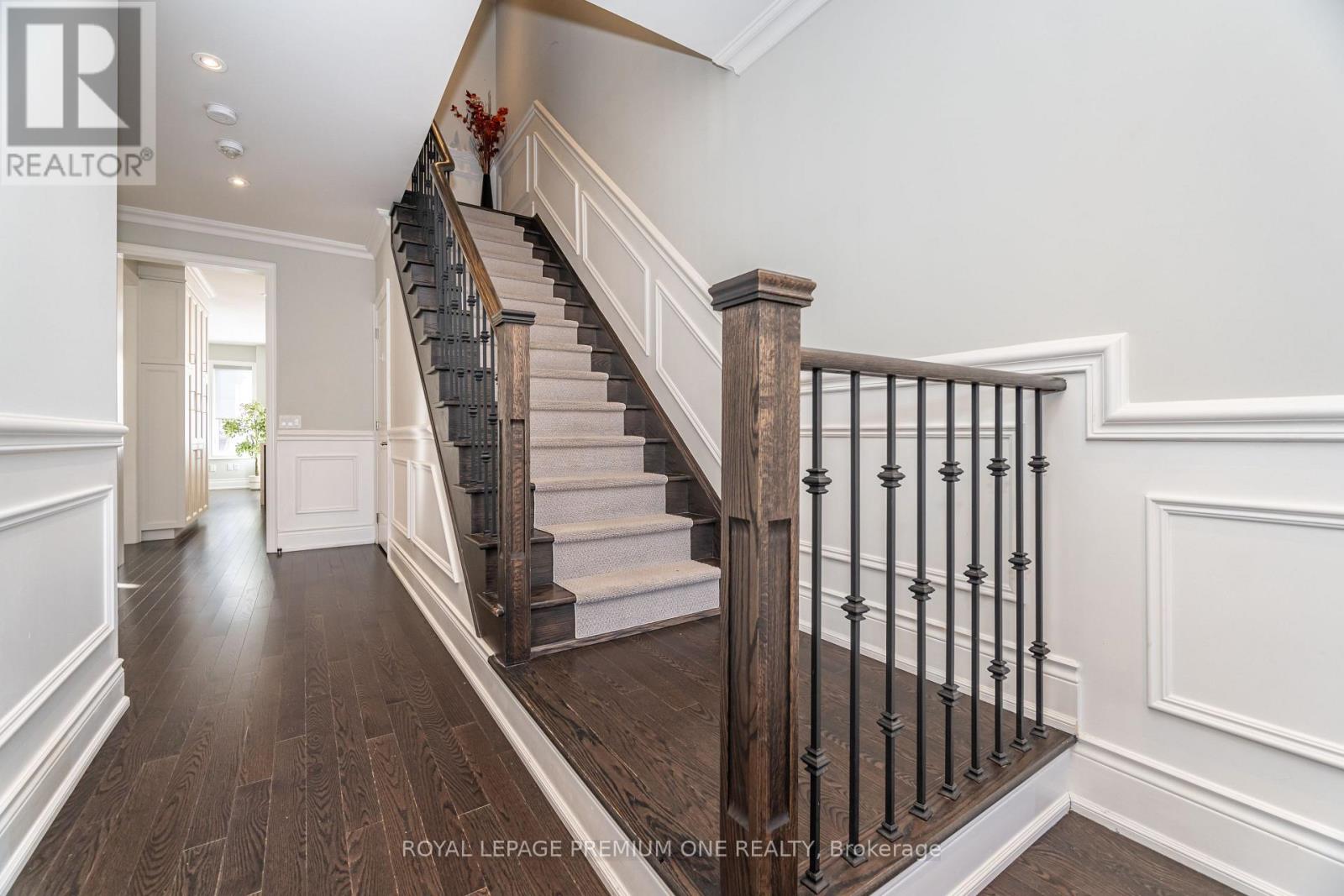 34 Blueberry Run Trail, King, Ontario  L7B 0N3 - Photo 31 - N12571140