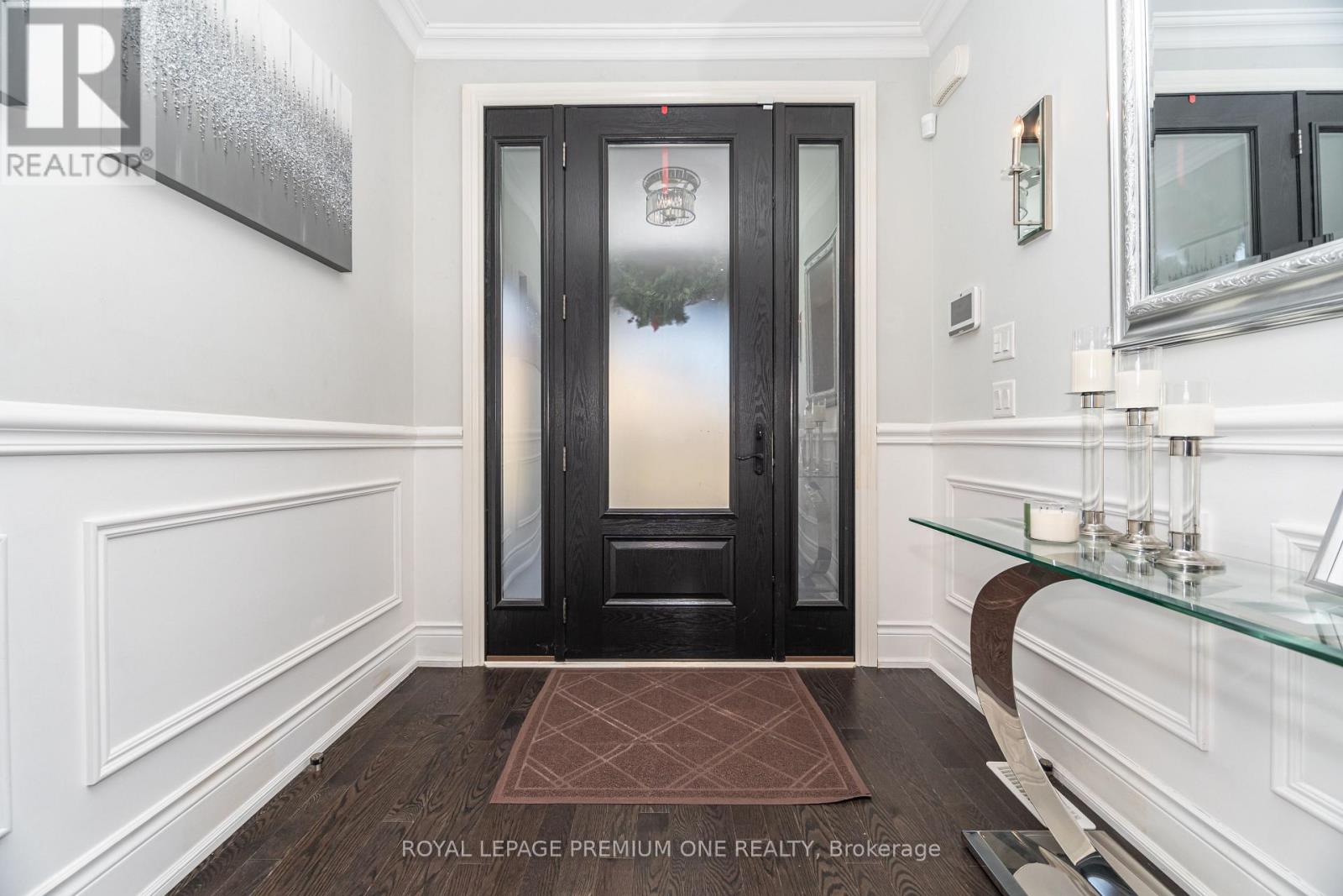 34 Blueberry Run Trail, King, Ontario  L7B 0N3 - Photo 4 - N12571140