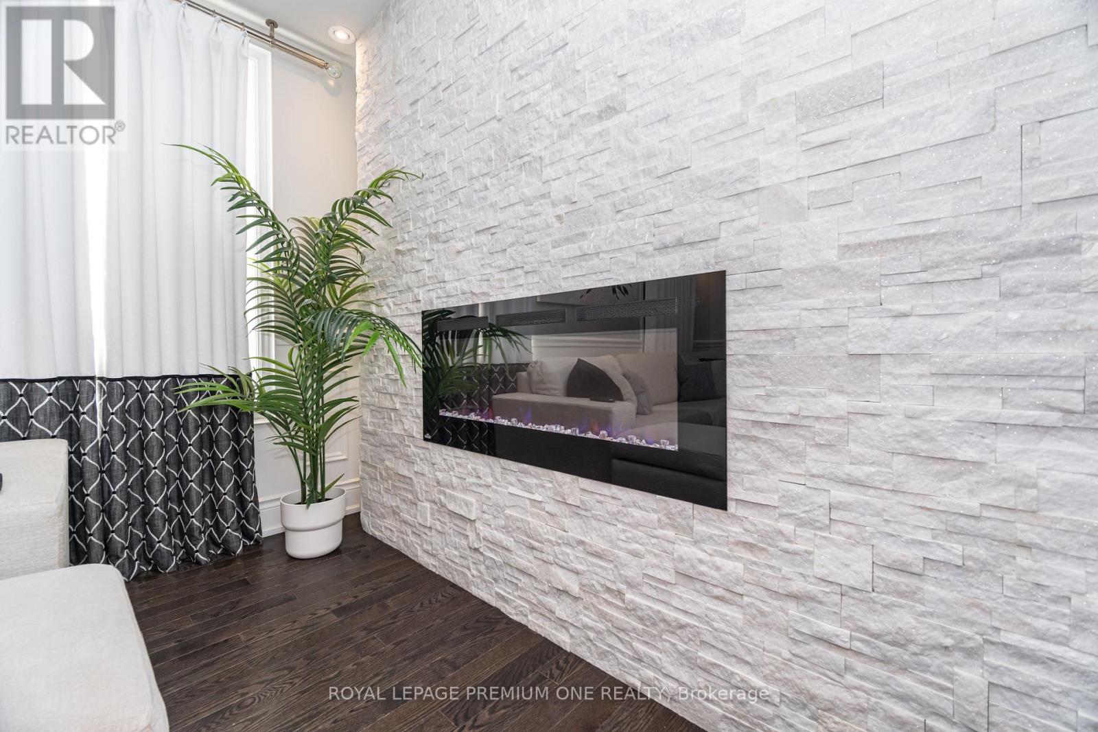 34 Blueberry Run Trail, King, Ontario  L7B 0N3 - Photo 43 - N12571140