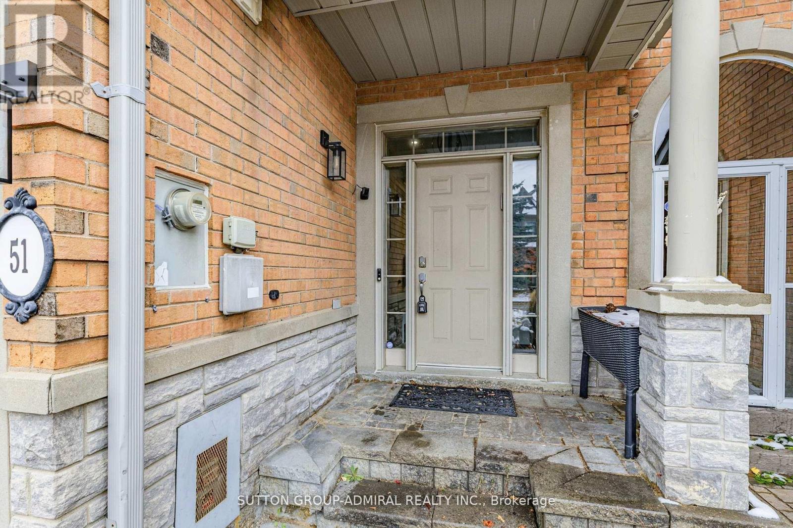 51 Abbeywood Gate W, Vaughan, Ontario  L4J 8P1 - Photo 3 - N12571142