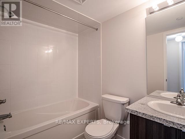61 - 300 Alex Gardner Circle, Aurora, Ontario  L4G 1N4 - Photo 9 - N12571156
