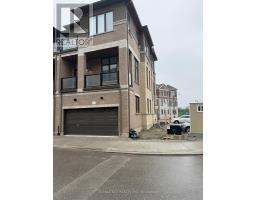 2 KAHSHE LANE, Richmond Hill, Ontario