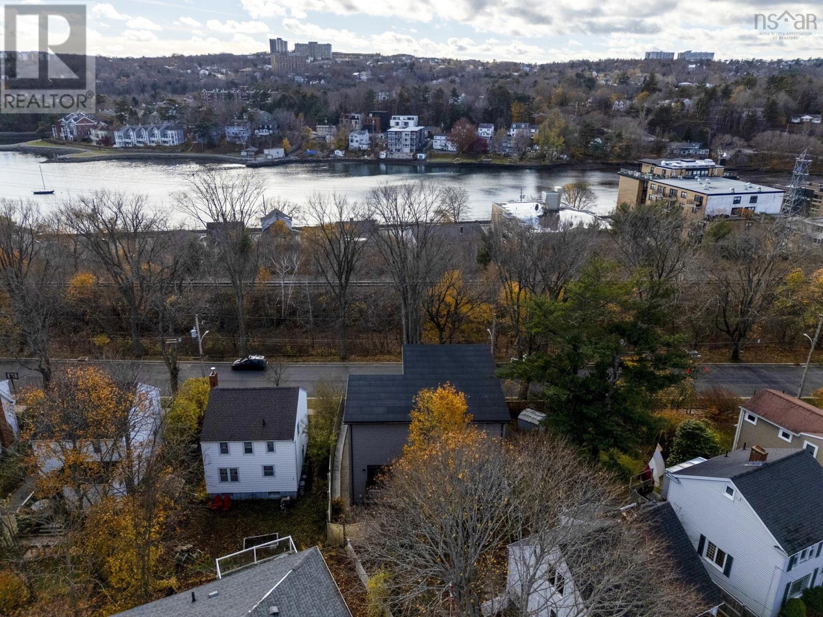 2405 Roosevelt Drive, Halifax, Nova Scotia  B3L 3H8 - Photo 38 - 202528449